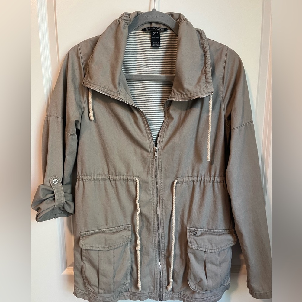 Billabong cotton jacket size G 14